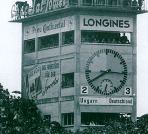 Stade de Suisse : la légendaire horloge du Wankdorf fête son retour grâce à Longines