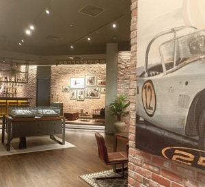 Breitling ouvre une 4ème boutique à Singapour
