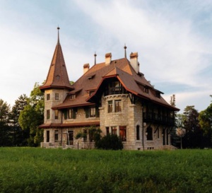 Une splendide M.A.D. House en plein coeur de Carouge à Genève