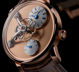 MB&amp;F Legacy Machine 101 Frost : une montre un peu givrée