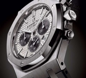 Audemars Piguet Chronographe Royal Oak QEII Cup : série limitée 200 ex.