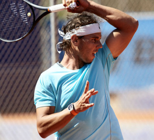 ​Roland Garros 2015 : Nadal et Wawrinka jouent avec leurs montres au poignet…