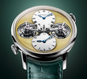 Arnold & Son : toute la beauté de l'ambre associée à un double tourbillon ! Arnold & Son : toute la beauté de l'ambre associée à un double tourbillon !