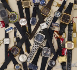 Cornette de Saint-Cyr : belle vente de montres "new old stock"
