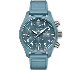IWC Top Gun Miramar : bleu clair comme les t-shirts de pilotes de l'armée de l'air US