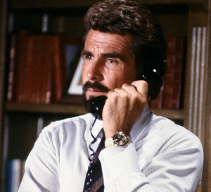 Hotel : James Brolin porte une Rolex Daytona 6241 JPS