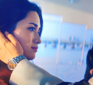 Butterfly : Piper Perabo porte une Rolex Oyster Perpetual en acier
