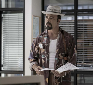 Dexter Les Origines : James Martinez porte une Hamilton Ventura