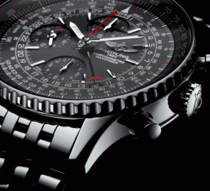 Breitling Navitimer 1884 : chrono et calendrier complet