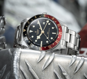Tudor x Flying Bulls : la Black Bay 58 GM prend son envol