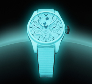 IWC : une montre d'aviateur QP entièrement luminescente