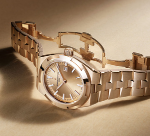 Vacheron Constantin Overseas 34,5 mm : le sport-chic au féminin
