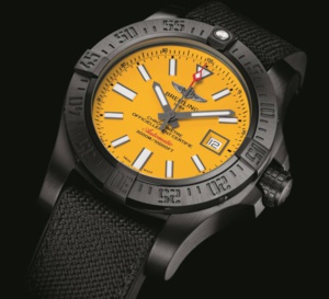 Breitling Avenger II Seawolf Blacksteel : plongeuse de l'extrême