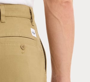 Le chino de chez Dockers célèbre ses quarante ans !