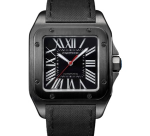 Cartier Santos 100 : elle s'habille de noir