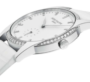 Patek Philippe Calatrava Timeless White : dame estivale