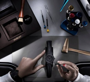 Singapour : The Hour Glass présente la collaboration Hublot x Berluti