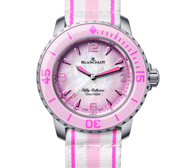 Blancpain Fifty Fathoms Automatique 38 mm pour femmes : un petit air de...