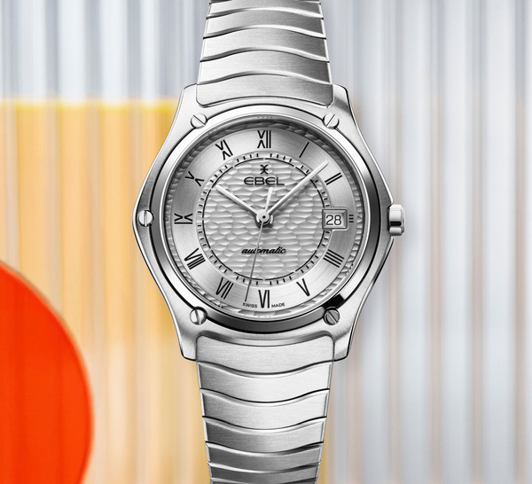 Ebel Sport Classic : effet monochrome en 37 mm