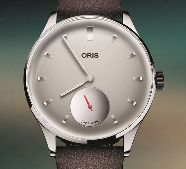 Oris Hölstein édition 2026 : quand l'Oris Bear scintille aux couleurs de l'arc-en-ciel !