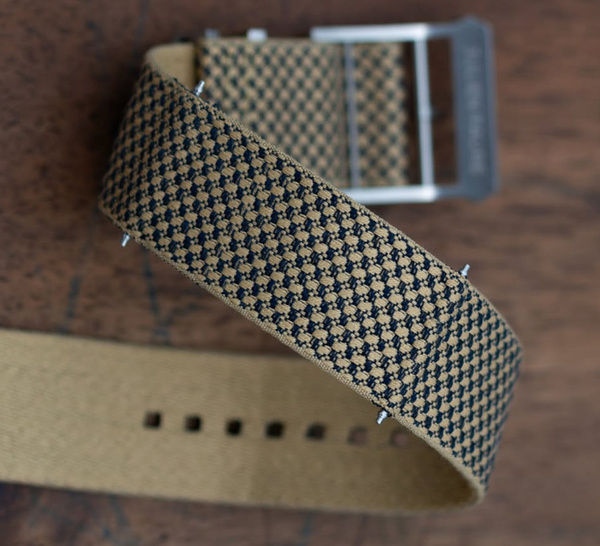NATO ABP x Julien Faure : le savoir-faire textile français au service du bracelet-montre