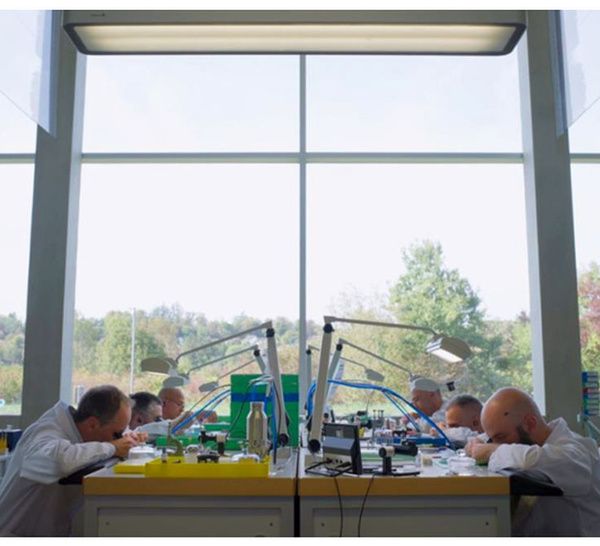 Journée internationale de l'horlogerie : un film pour célébrer les savoir-faire franco-suisses