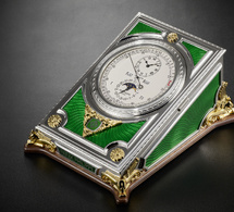 Patek Philippe : une pendulette de bureau dotée d'un tout nouveau calibre hautes performances