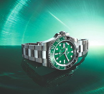 Rolex GMT Master II : or gris, destro et un tout premier cadran en céramique