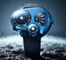 SpaceOne Worldtimer : une vision futuriste et accessible de la fonction heure universelle