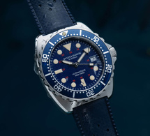Jacques Bianchi JB300 : un cadran bleu mat pour une version plus contemporaine