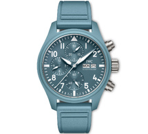 IWC Top Gun Miramar : bleu clair comme les t-shirts de pilotes de l'armée de l'air US