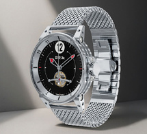 BRM V6-42-EV : échappement visible pour montre sportive et racée à la fois