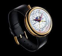 La montre historique LV I présentée à l'occasion du défilé Louis Vuitton Femme